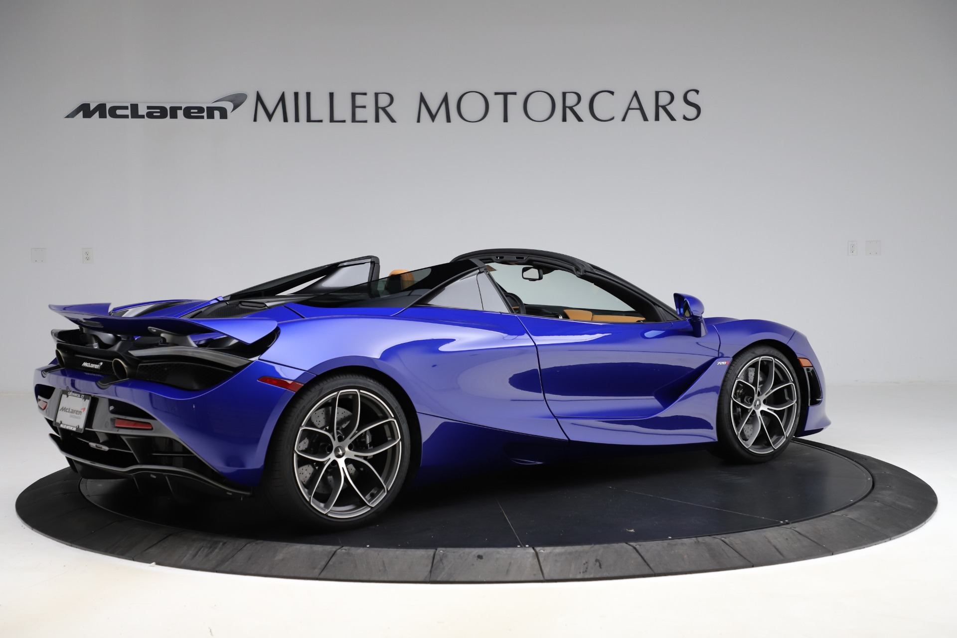 New-2020-McLaren-720S-Spider-Luxury