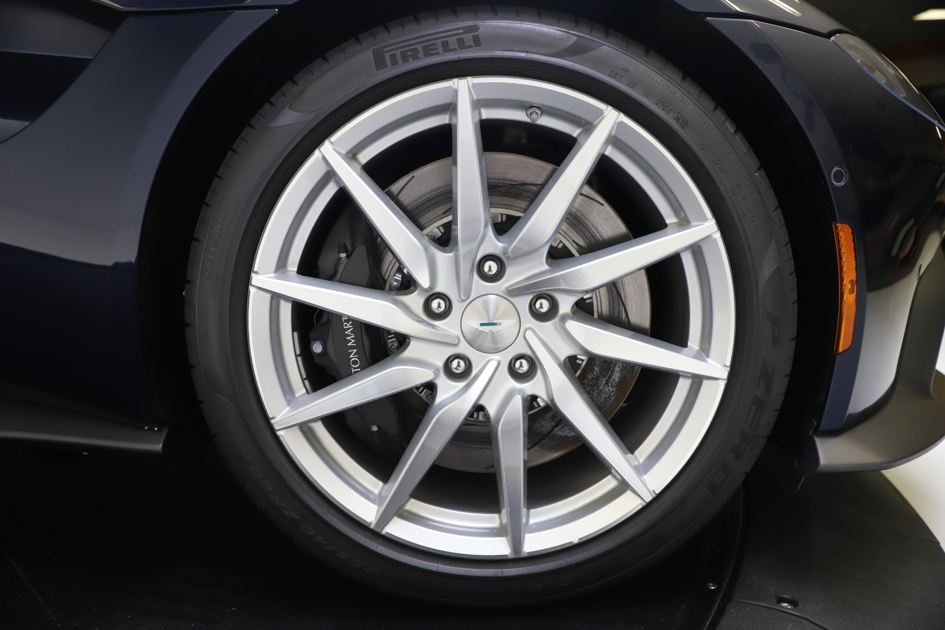 New-2020-Aston-Martin-Vantage-Coupe