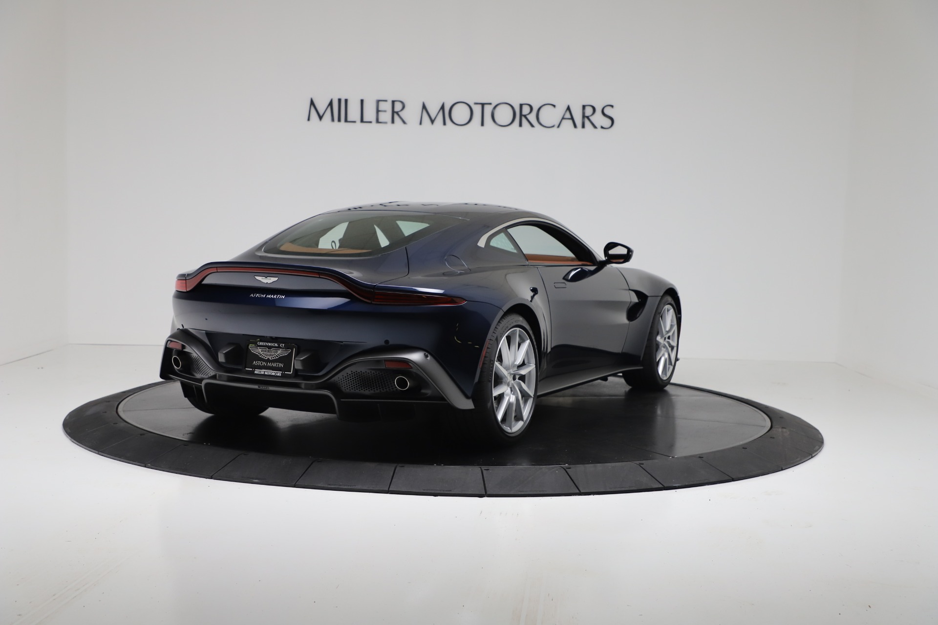 New-2020-Aston-Martin-Vantage-Coupe