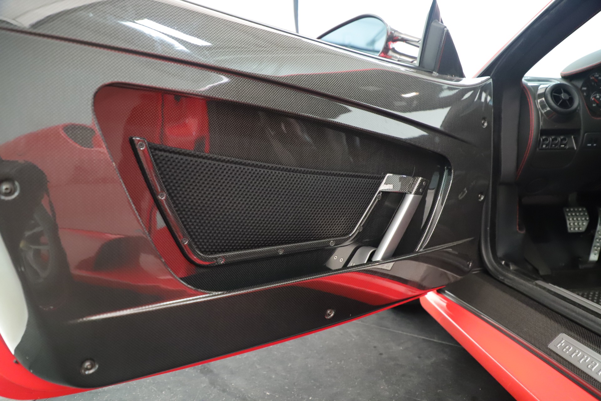 Used-2008-Ferrari-F430-Scuderia