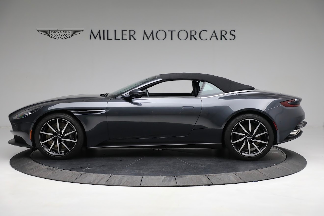 Used-2019-Aston-Martin-DB11-Volante