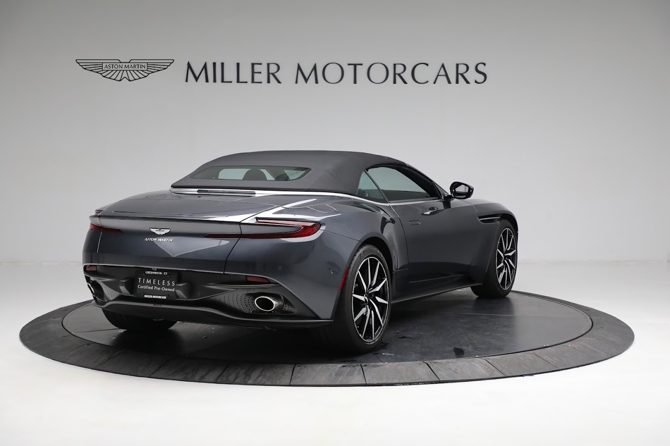 Used-2019-Aston-Martin-DB11-Volante