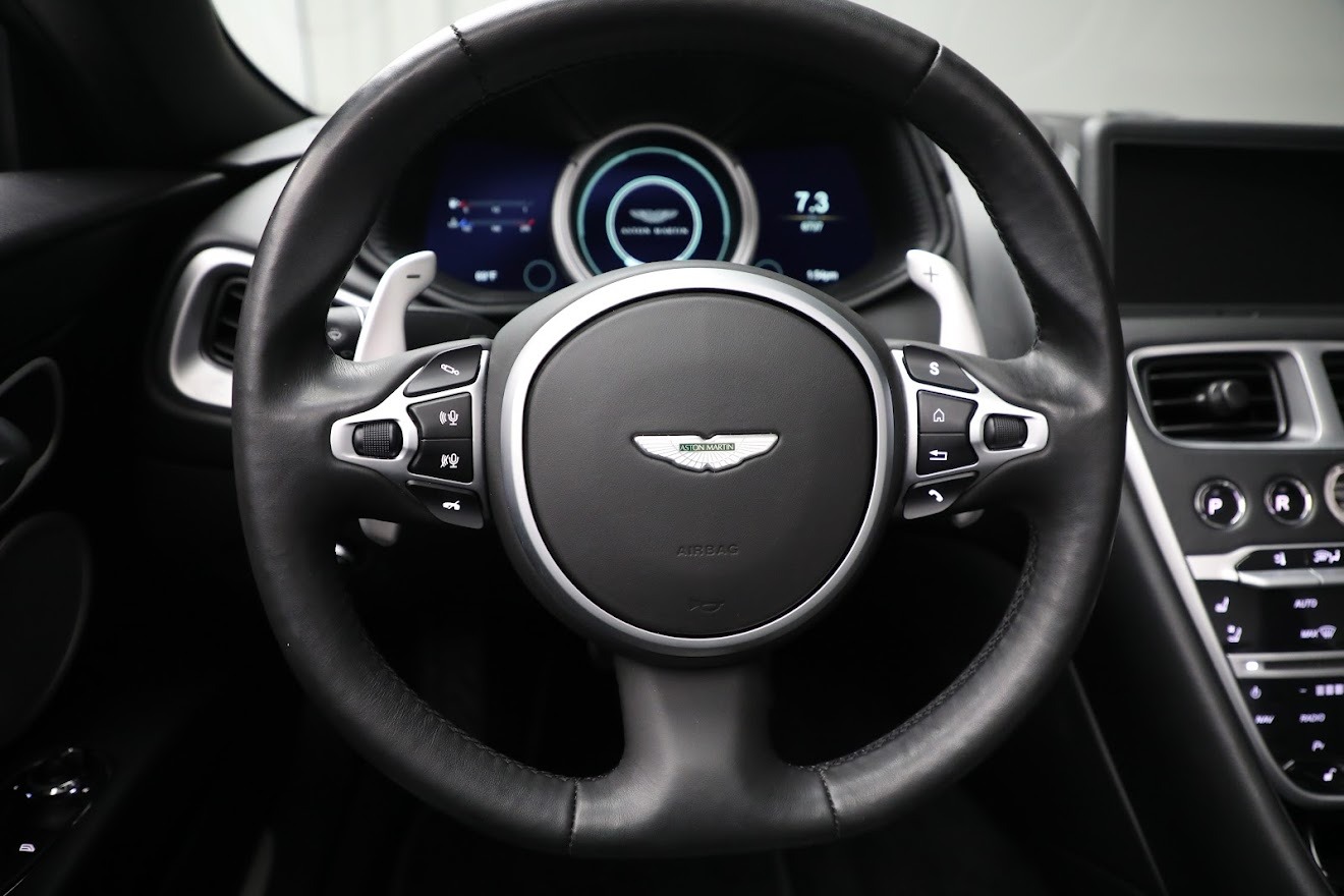 Used-2019-Aston-Martin-DB11-Volante