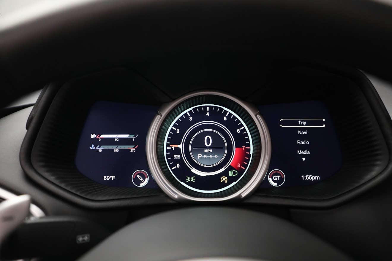 Used-2019-Aston-Martin-DB11-Volante