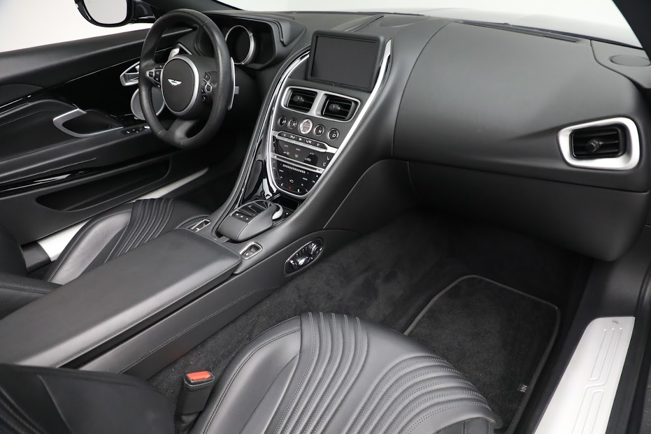 Used-2019-Aston-Martin-DB11-Volante