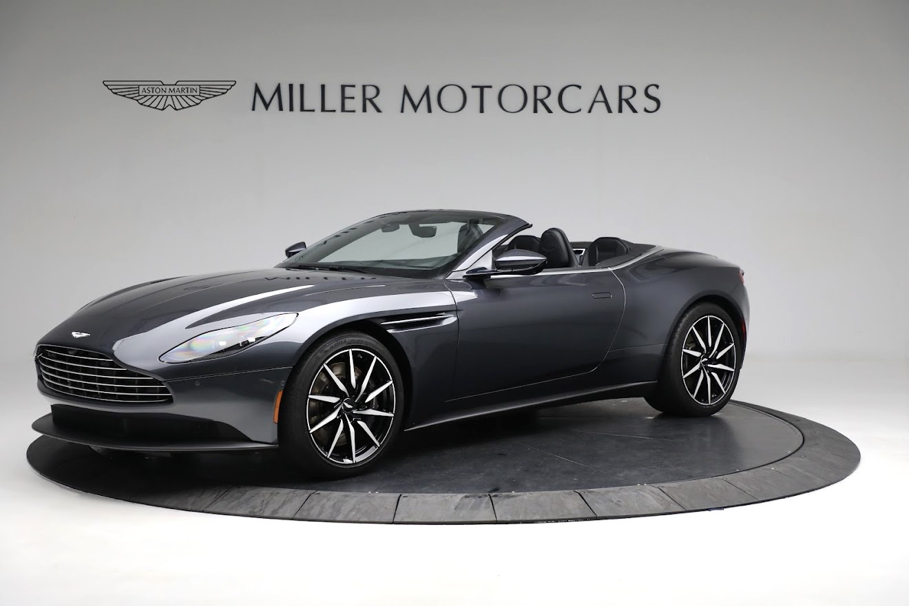 Used-2019-Aston-Martin-DB11-Volante