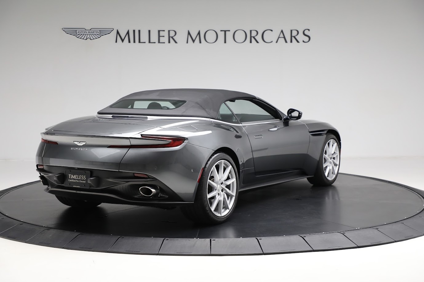 Used-2020-Aston-Martin-DB11-Volante