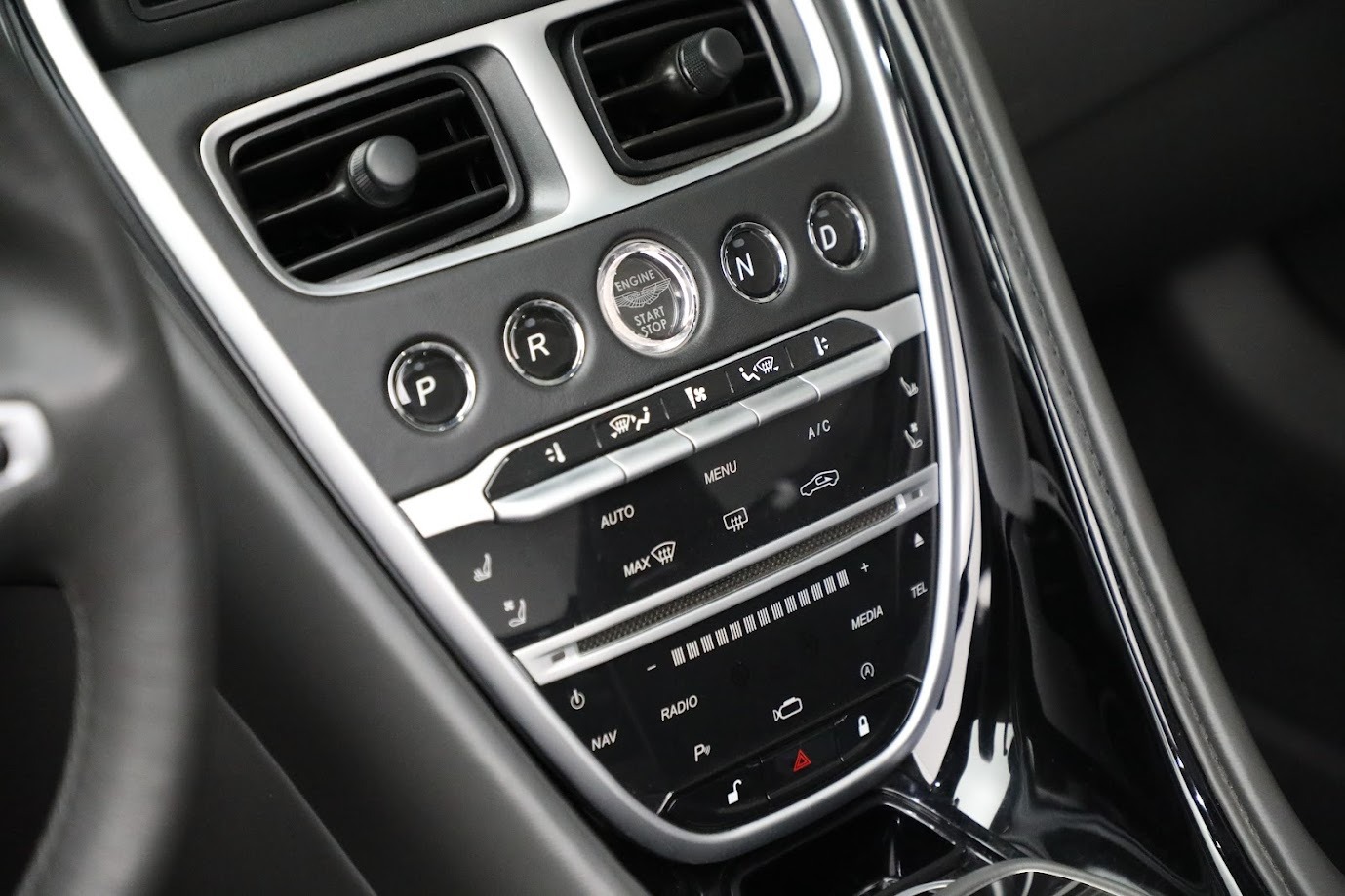 Used-2020-Aston-Martin-DB11-Volante