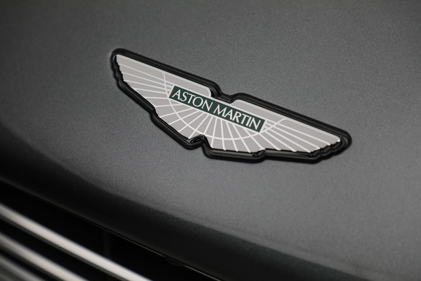 Used-2020-Aston-Martin-DB11-Volante
