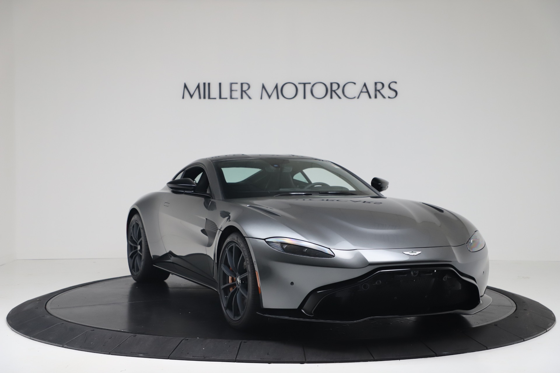 New-2020-Aston-Martin-Vantage-Coupe