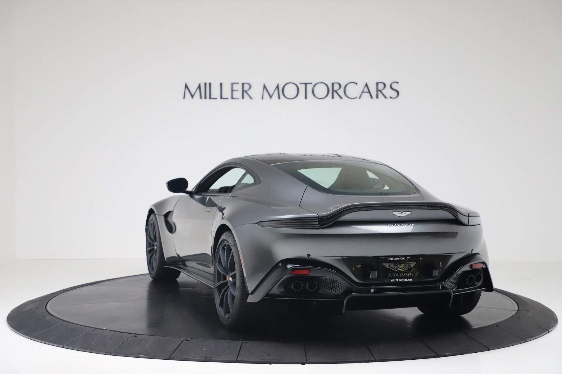 New-2020-Aston-Martin-Vantage-Coupe
