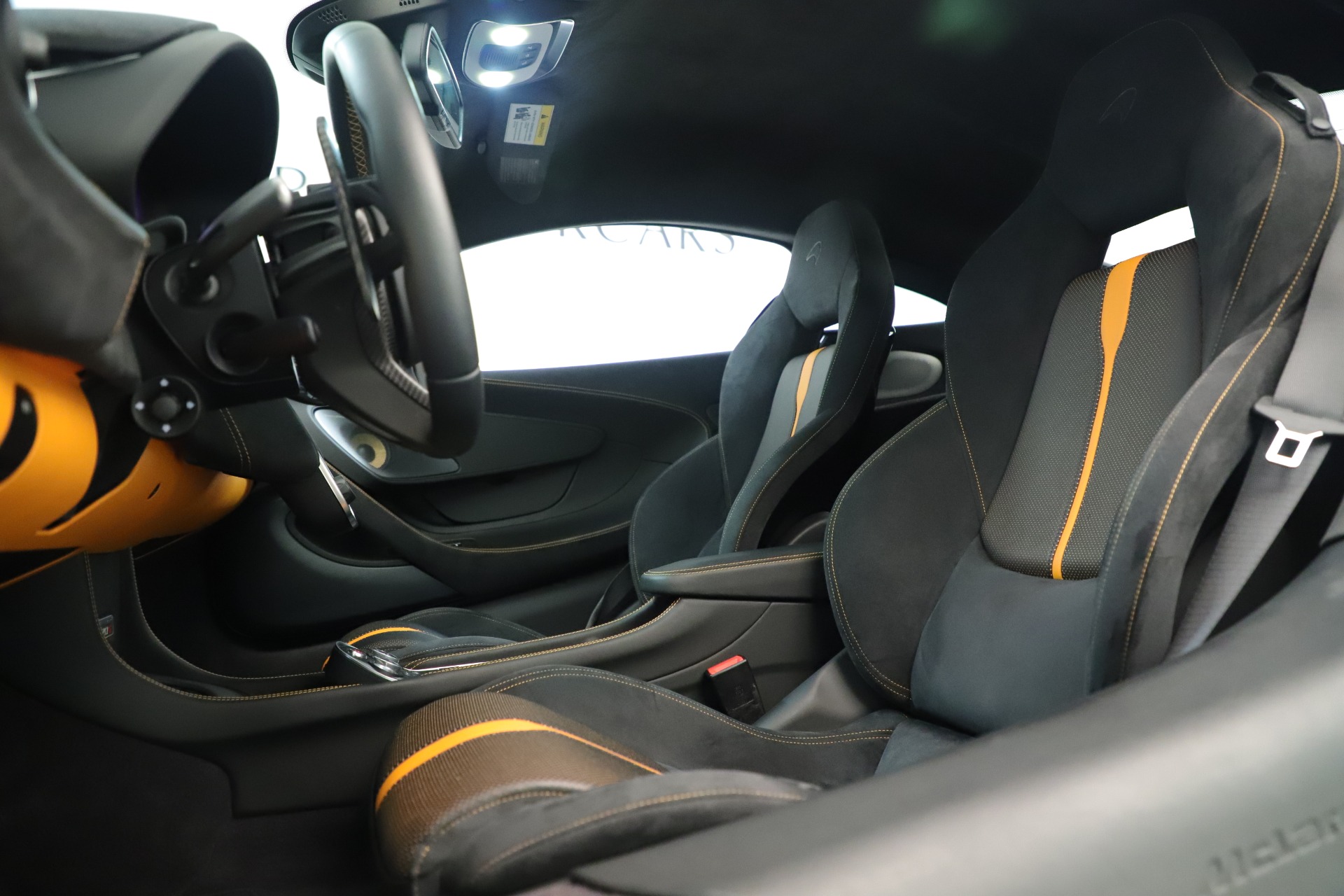 Used-2016-McLaren-570S-Coupe