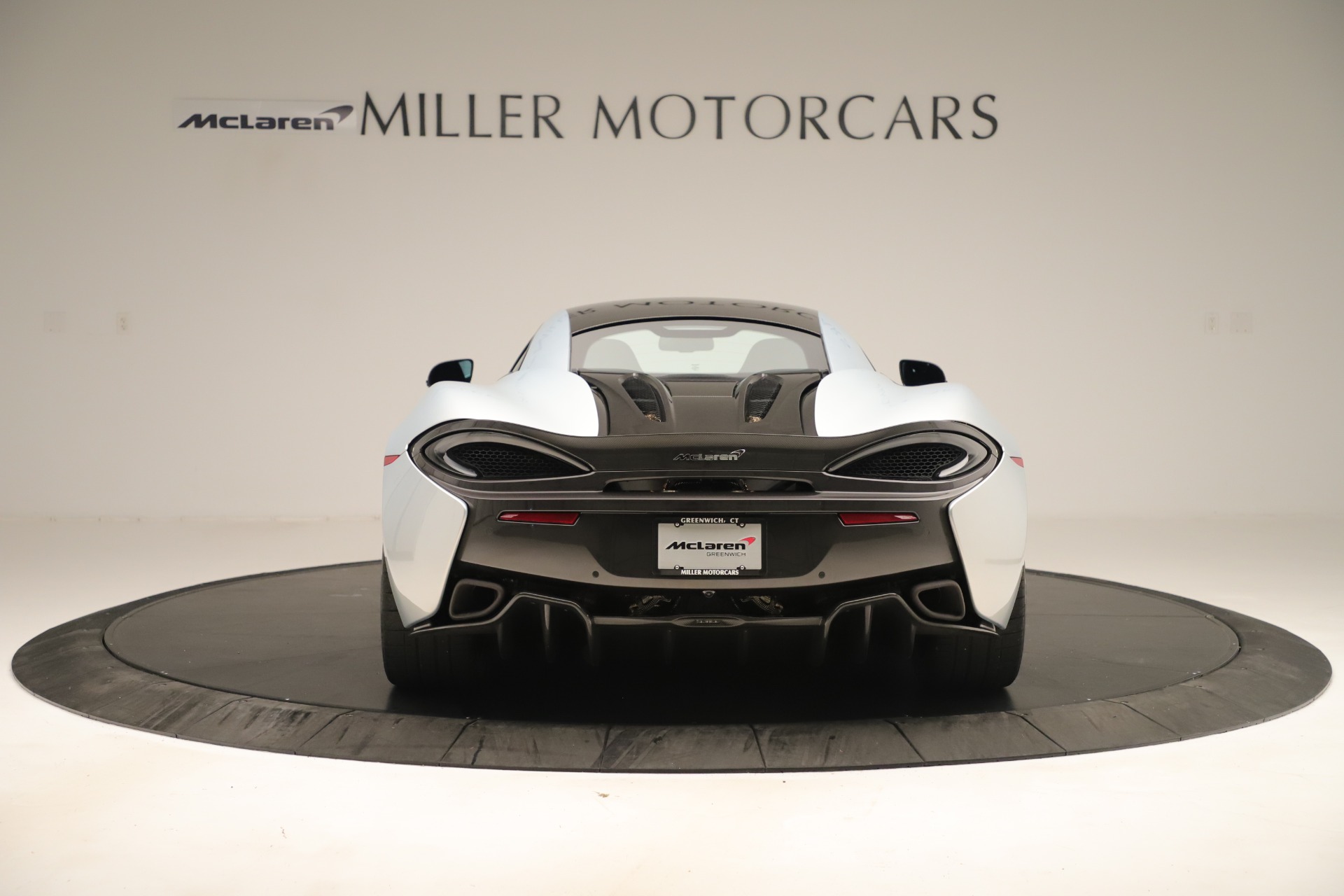 Used-2016-McLaren-570S-Coupe