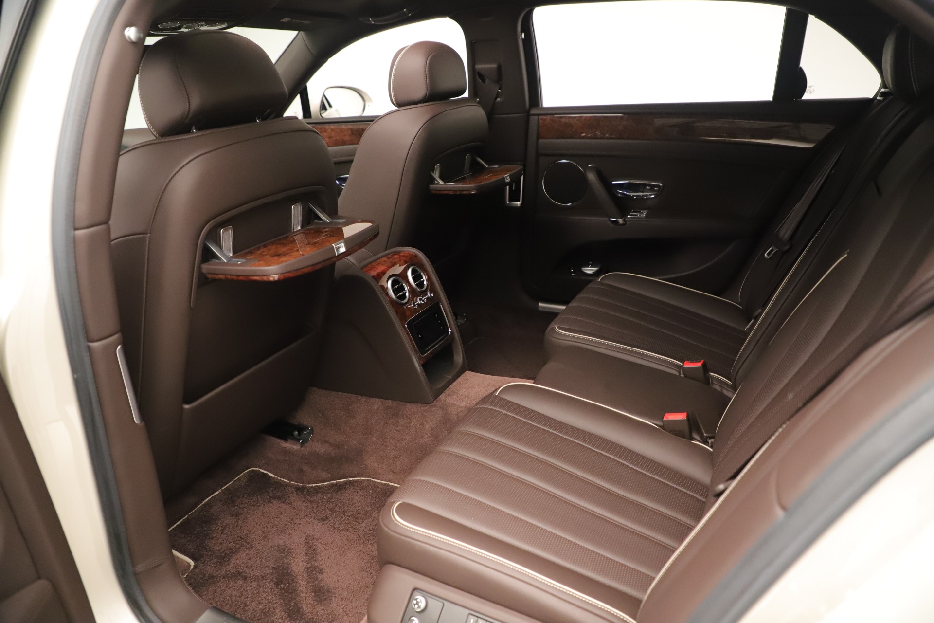 Used-2015-Bentley-Flying-Spur-V8