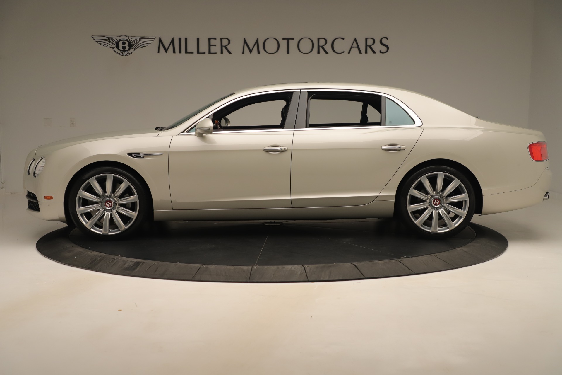 Used-2015-Bentley-Flying-Spur-V8