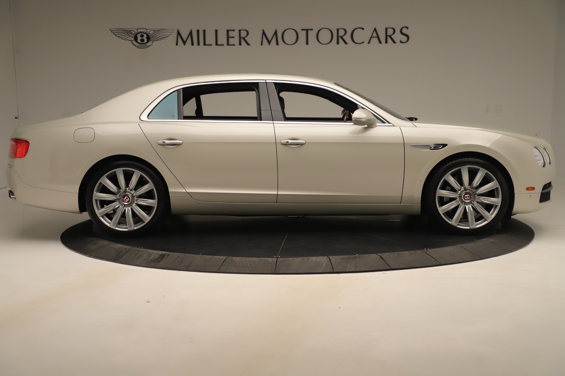 Used-2015-Bentley-Flying-Spur-V8