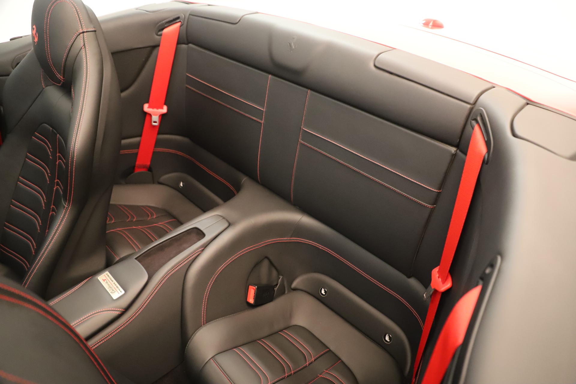 Used-2016-Ferrari-California-T