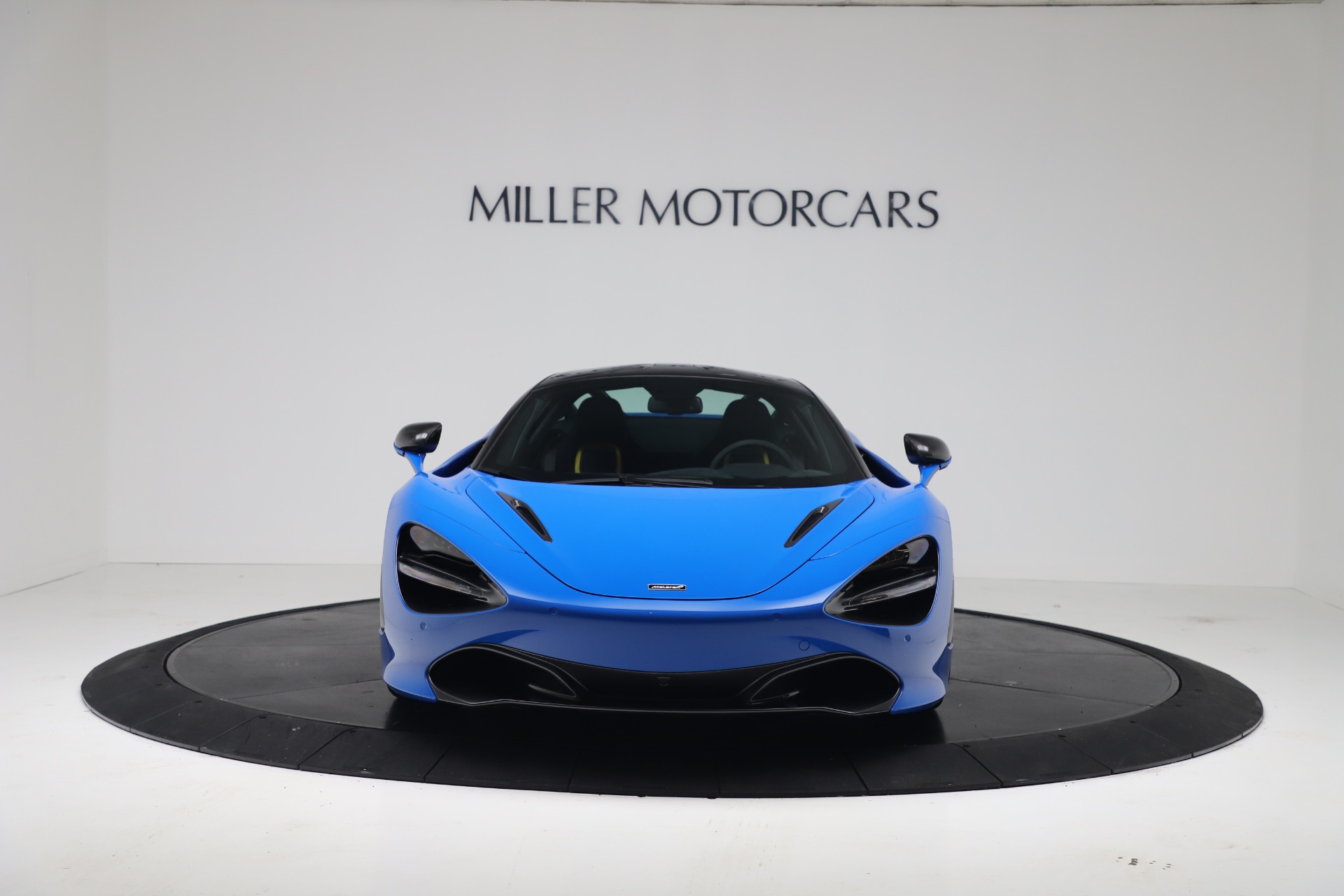 New-2019-McLaren-720S-Coupe