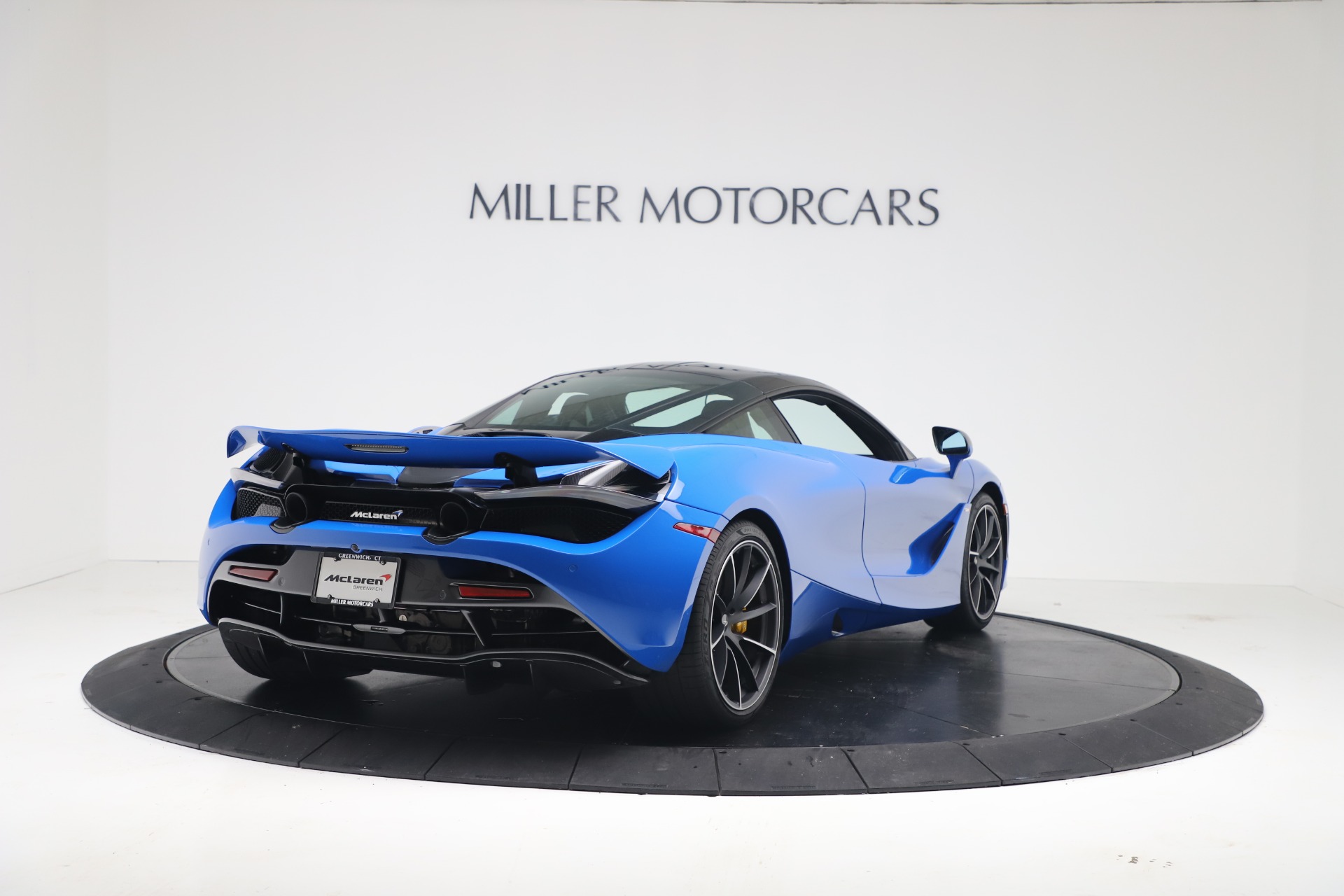 New-2019-McLaren-720S-Coupe