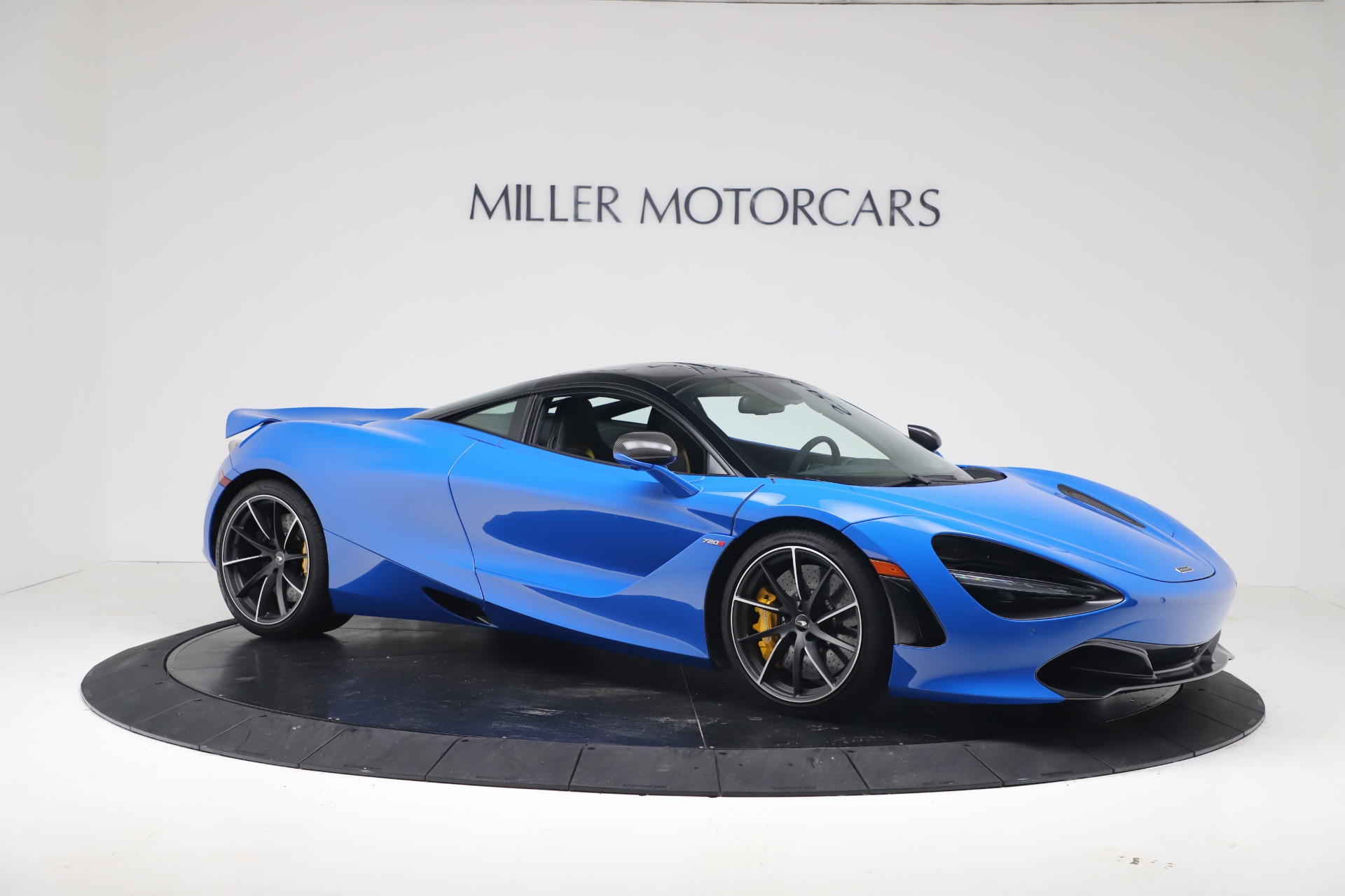 New-2019-McLaren-720S-Coupe