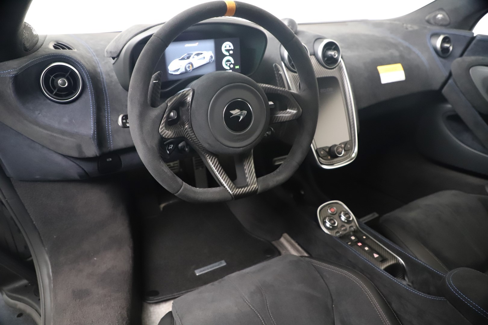 New-2019-McLaren-600LT-Coupe