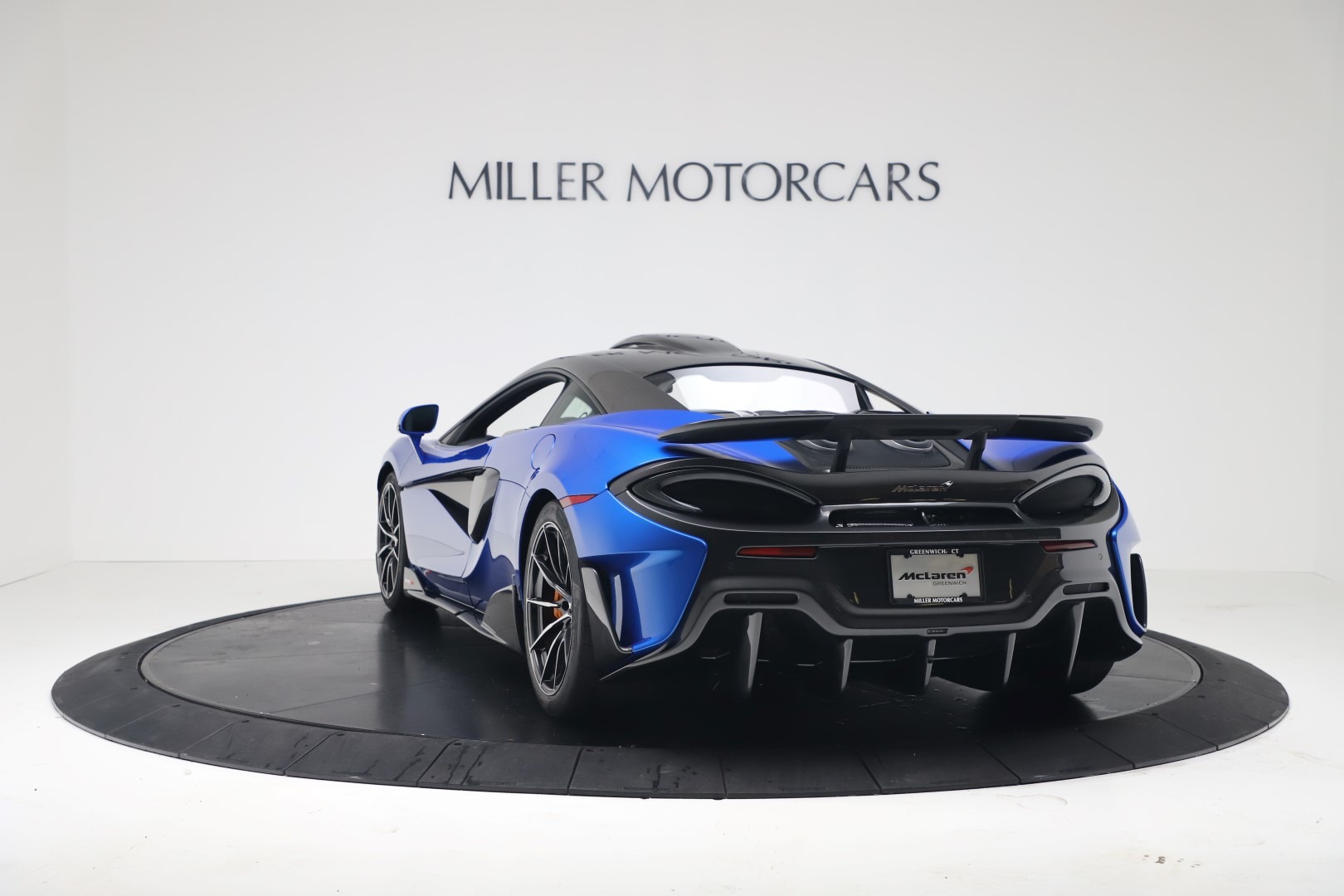 New-2019-McLaren-600LT-Coupe