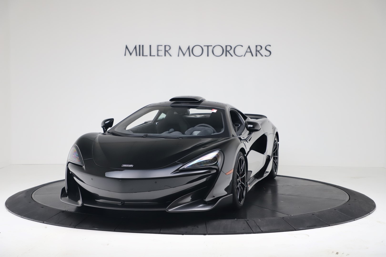 New-2019-McLaren-600LT-Coupe