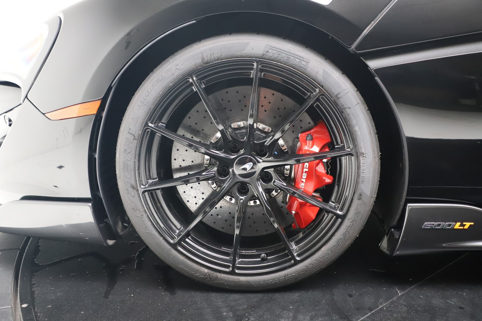 New-2019-McLaren-600LT-Coupe