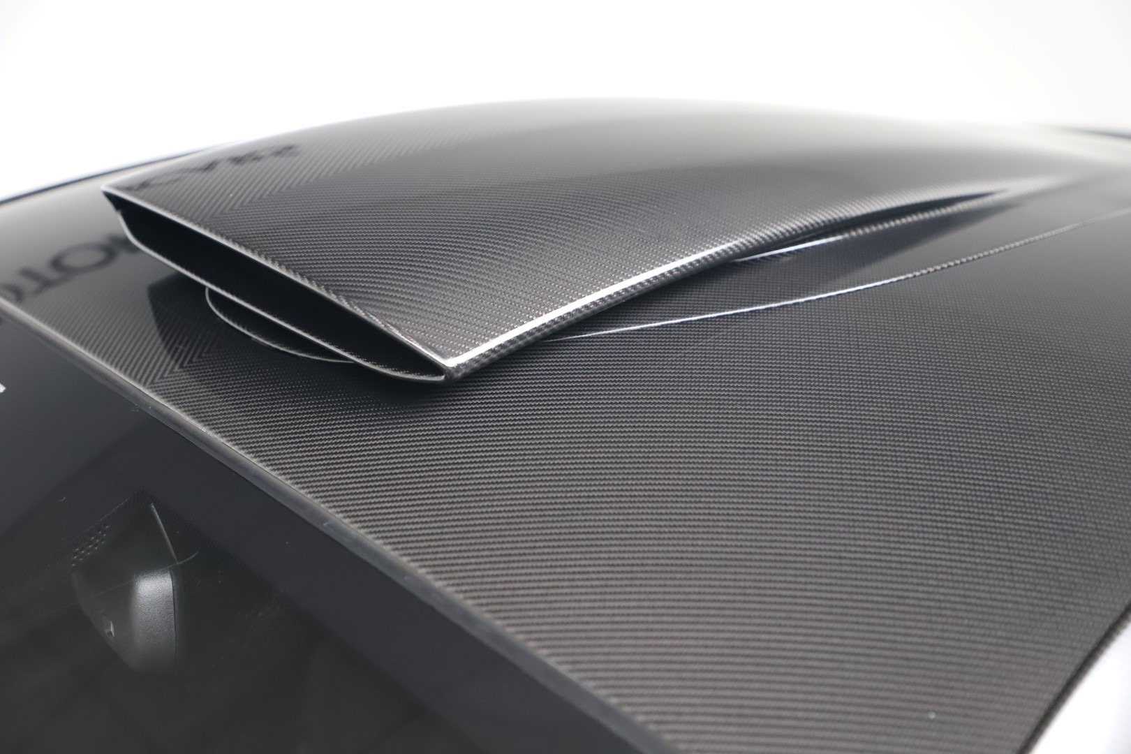 New-2019-McLaren-600LT-Coupe