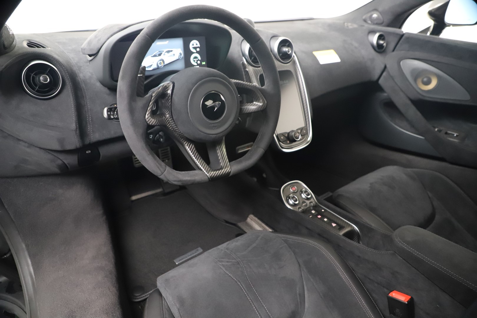 New-2019-McLaren-600LT-Coupe