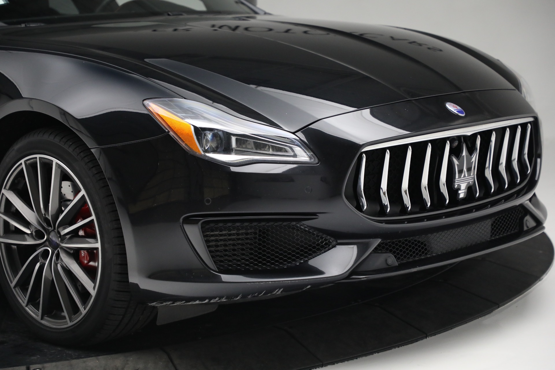 Used-2019-Maserati-Quattroporte-S-Q4-GranSport