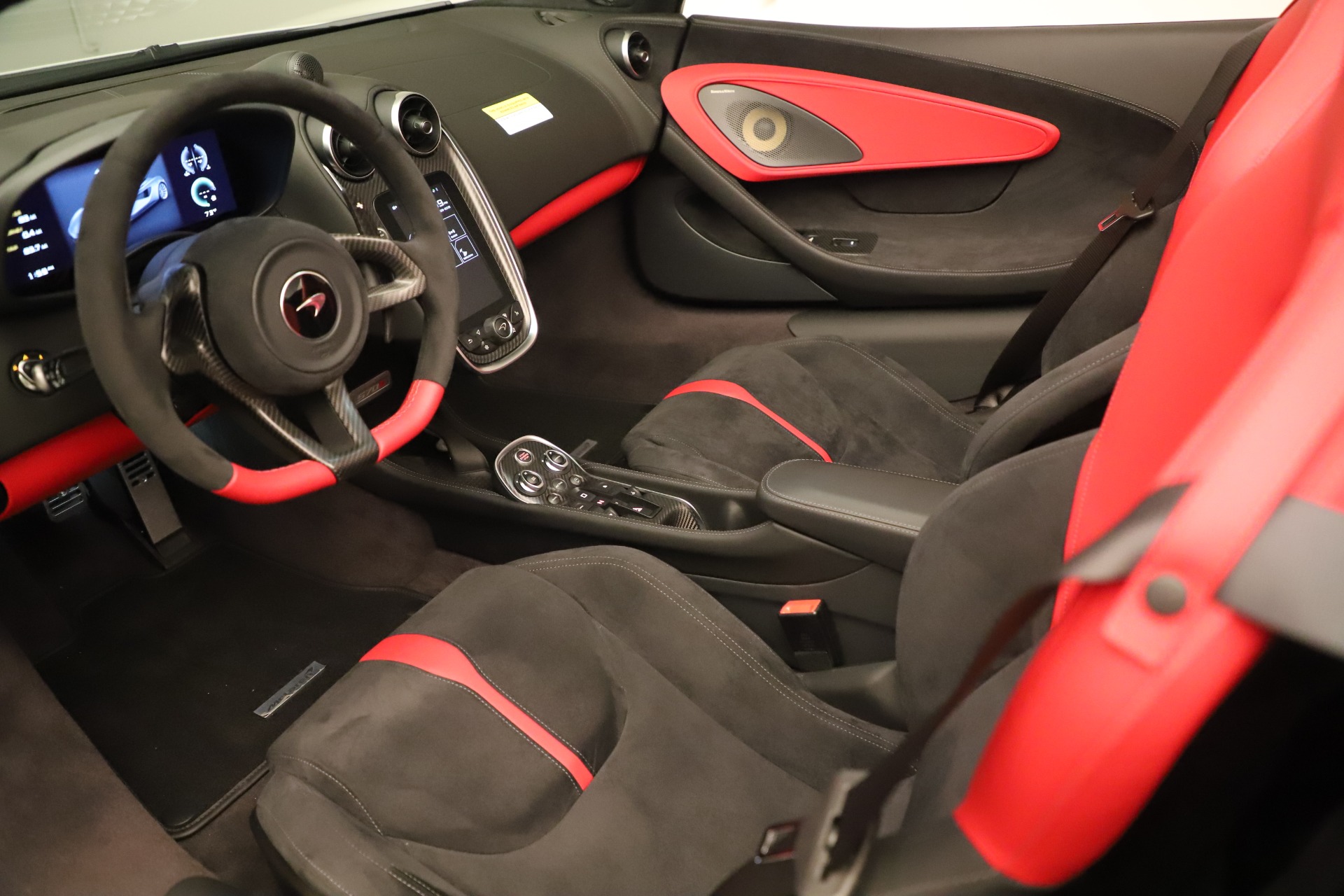 New-2020-McLaren-570S-Convertible