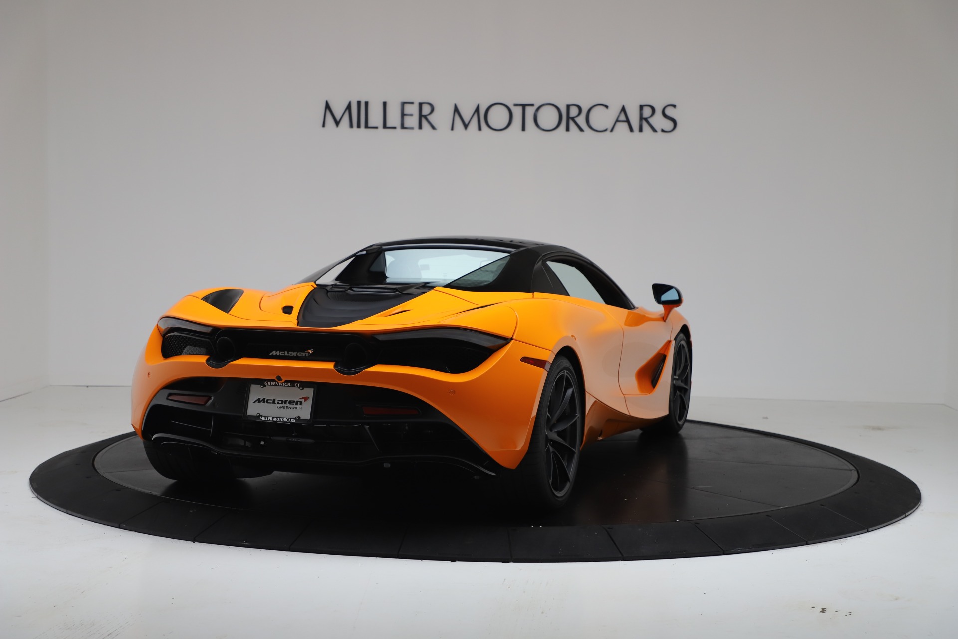 Used-2020-McLaren-720S-Spider-Performance