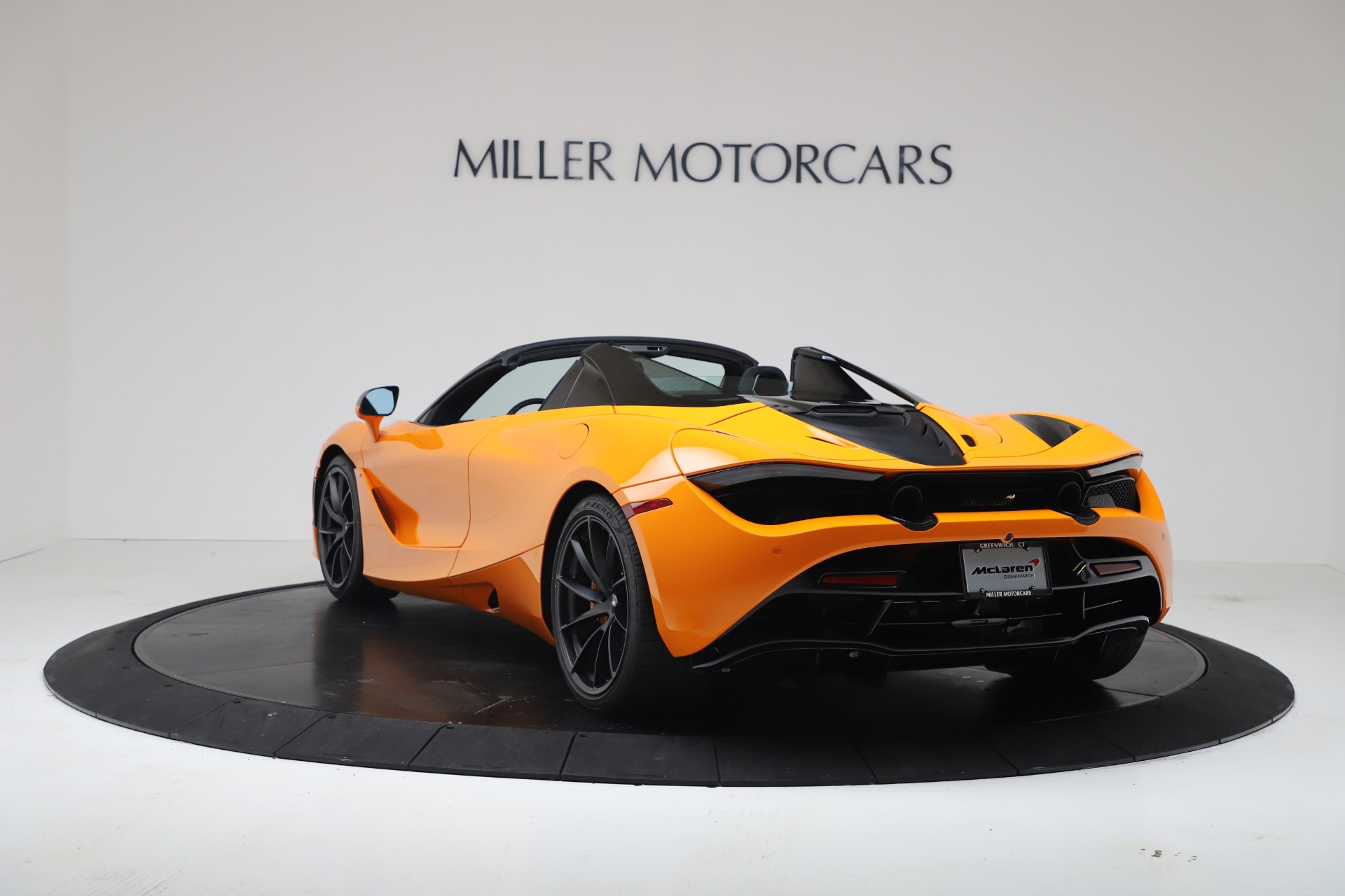 Used-2020-McLaren-720S-Spider-Performance