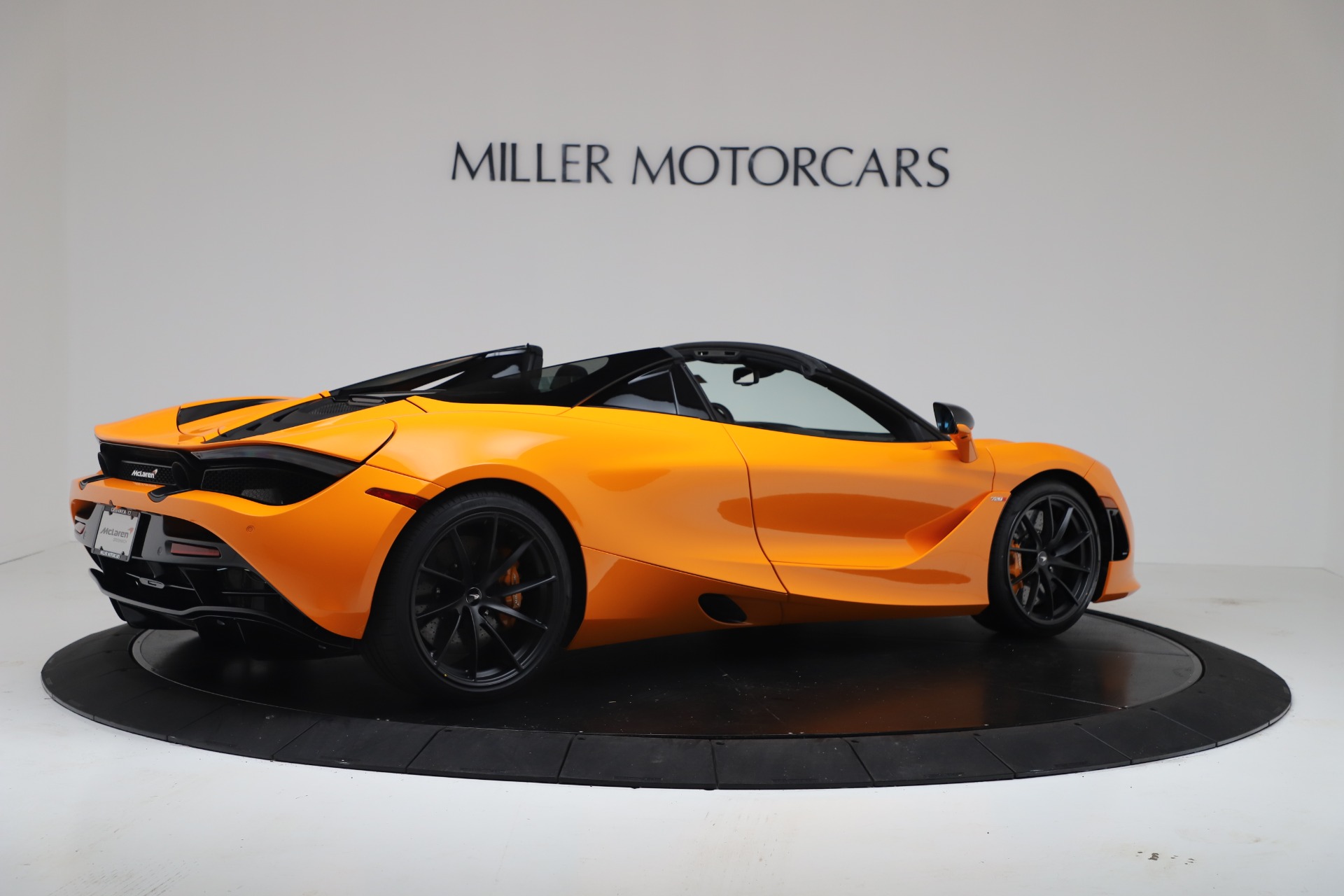 Used-2020-McLaren-720S-Spider-Performance