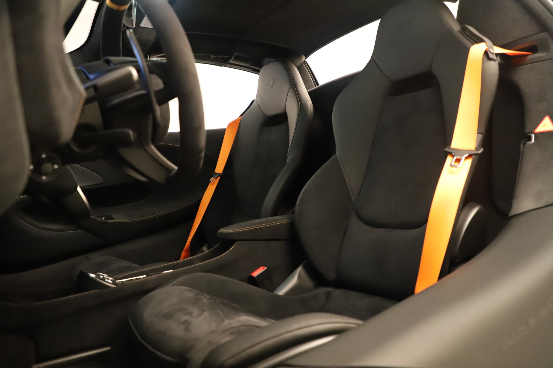 Used-2020-McLaren-600LT-Spider