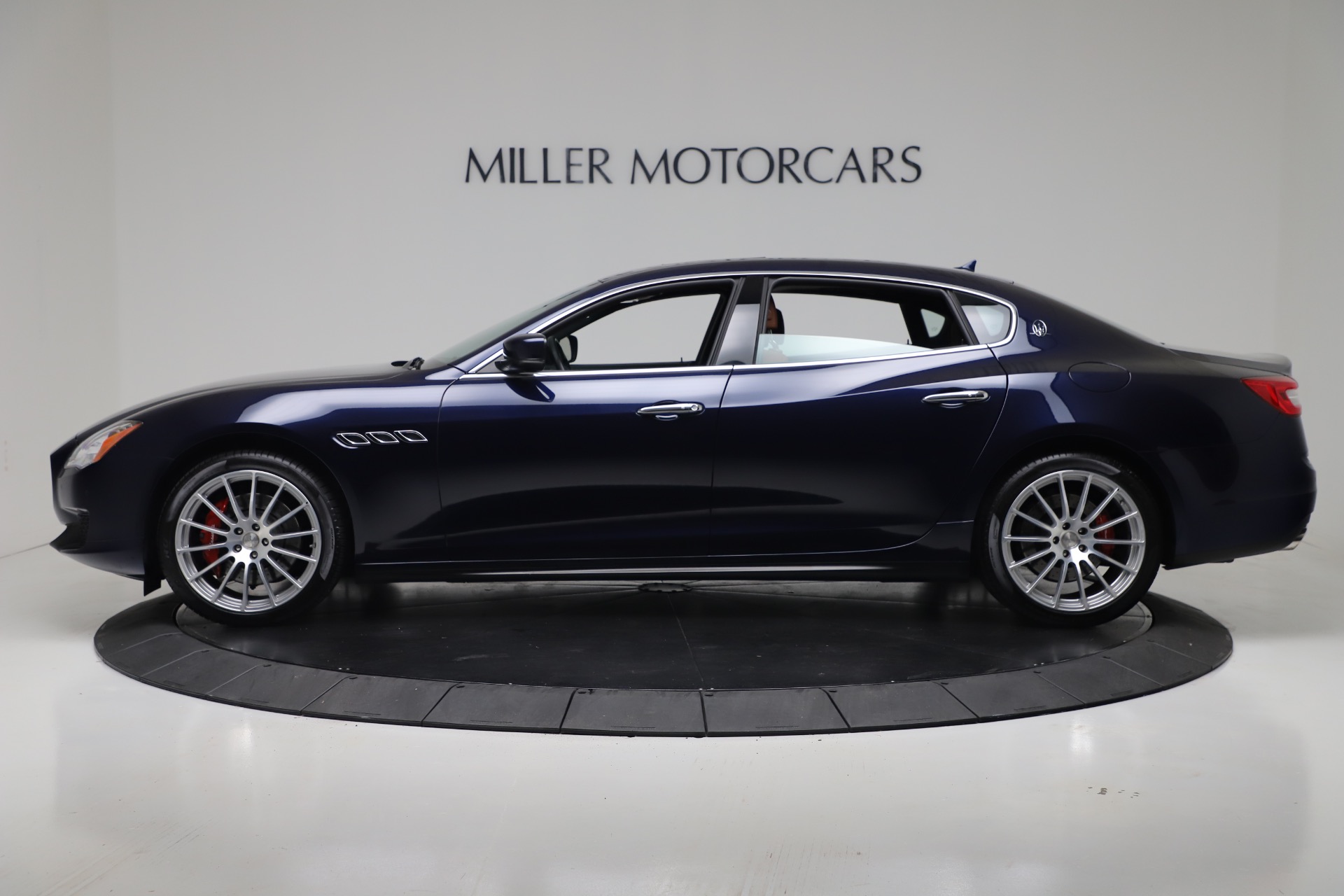 Used-2016-Maserati-Quattroporte-S-Q4