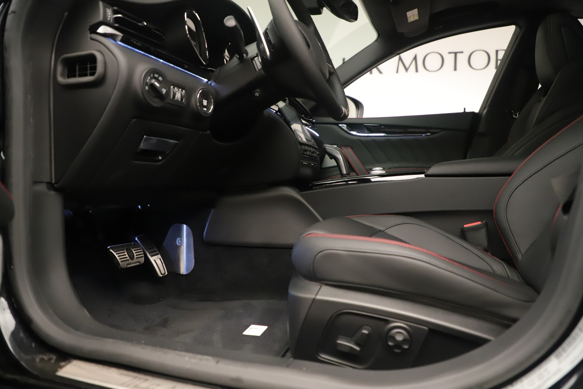 New-2019-Maserati-Quattroporte-S-Q4-GranSport