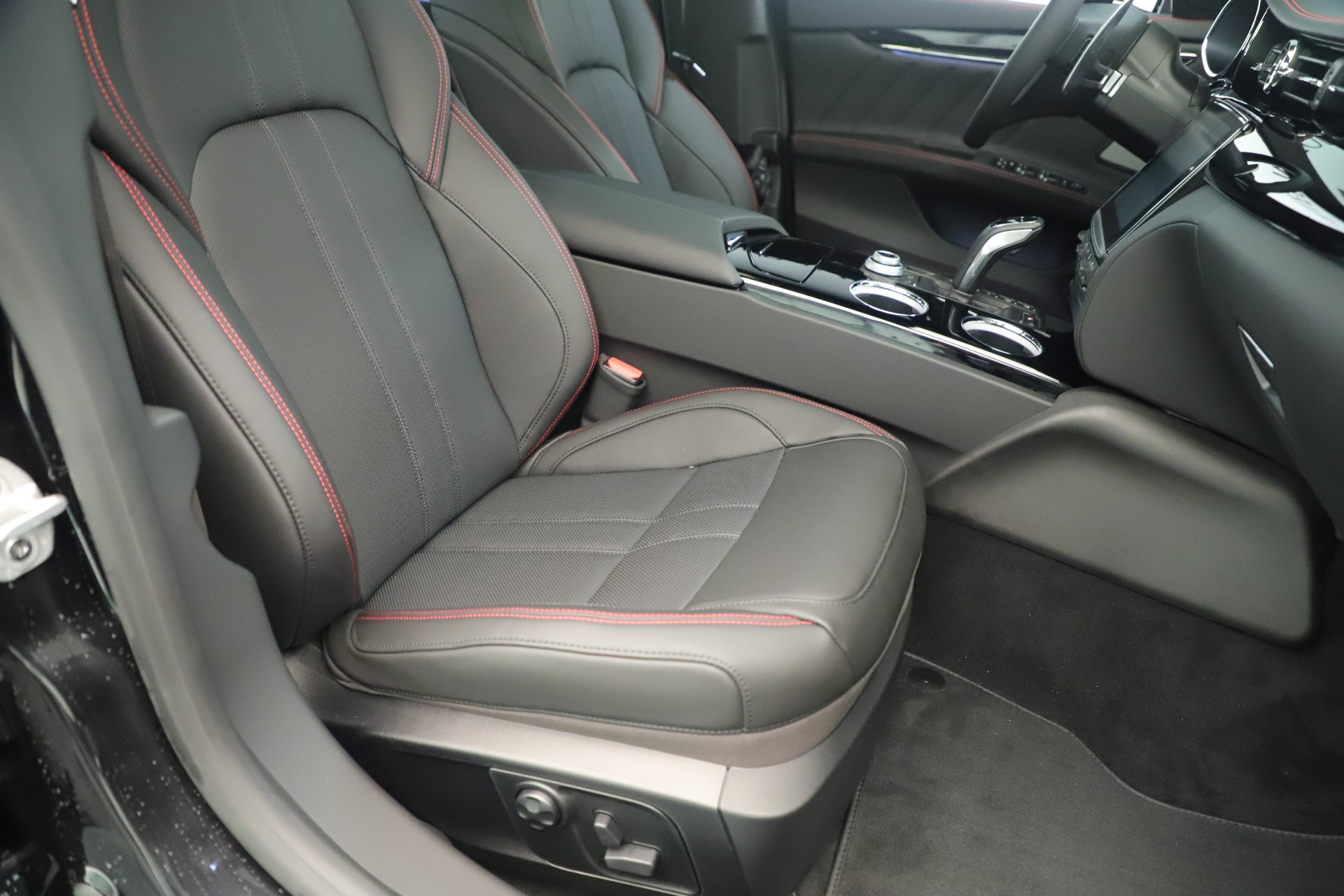 New-2019-Maserati-Quattroporte-S-Q4-GranSport