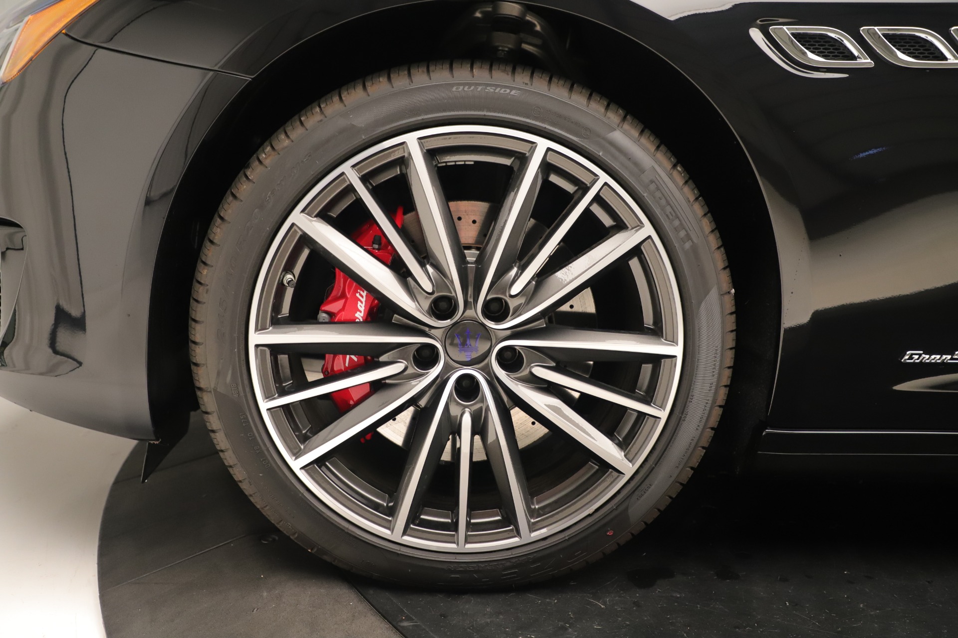 New-2019-Maserati-Quattroporte-S-Q4-GranSport