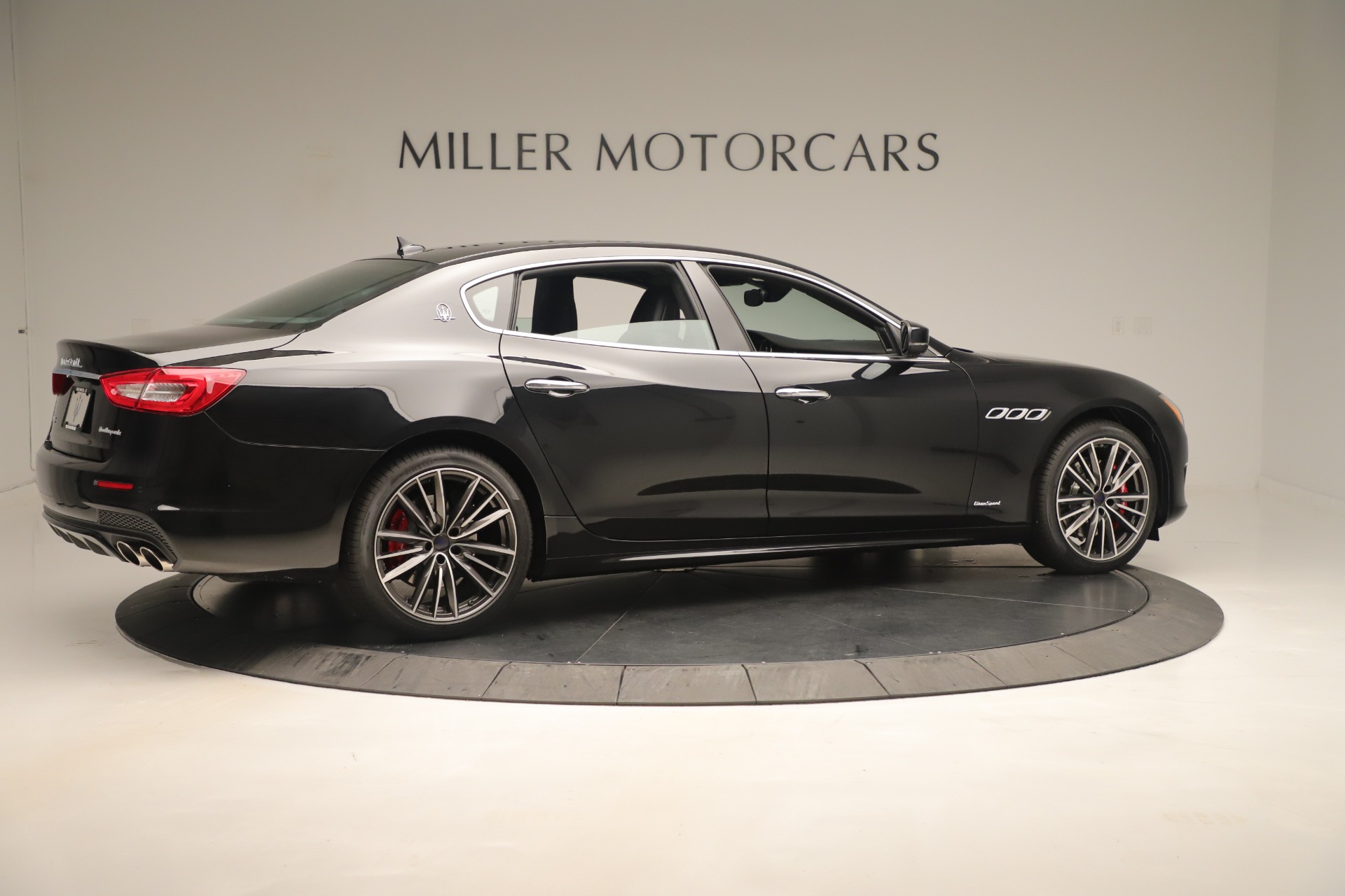 New-2019-Maserati-Quattroporte-S-Q4-GranSport