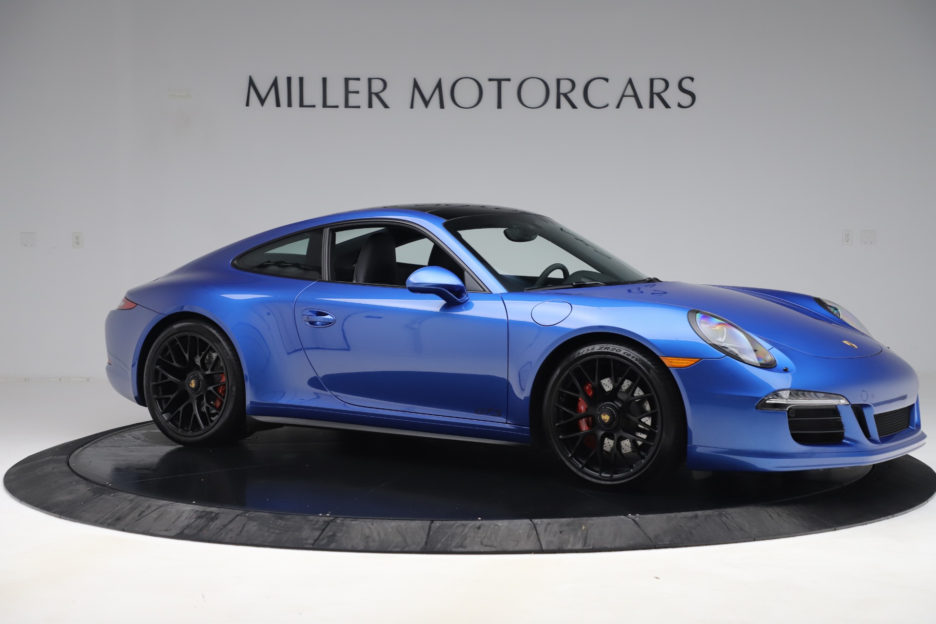 Used-2015-Porsche-911-Carrera-GTS