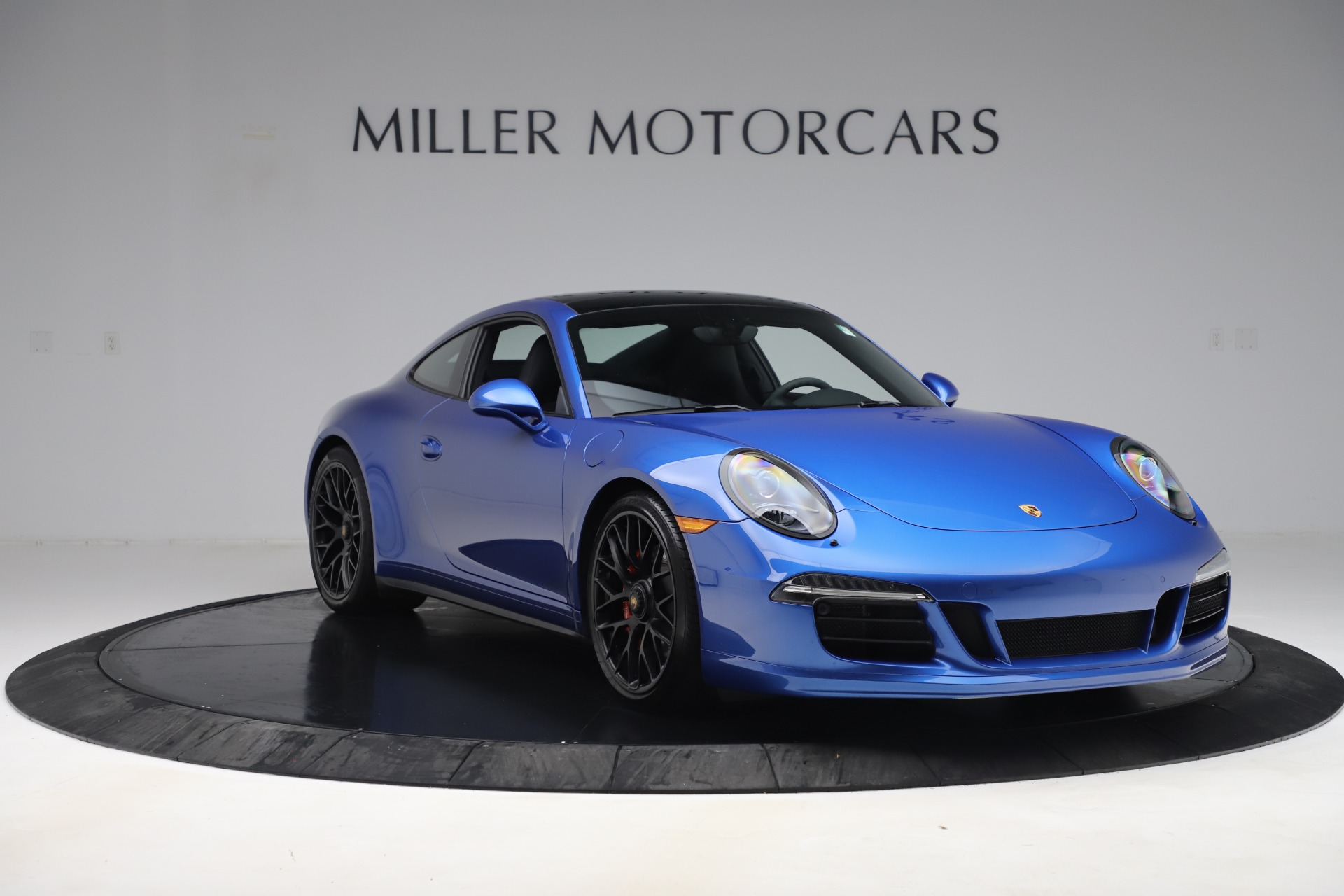 Used-2015-Porsche-911-Carrera-GTS