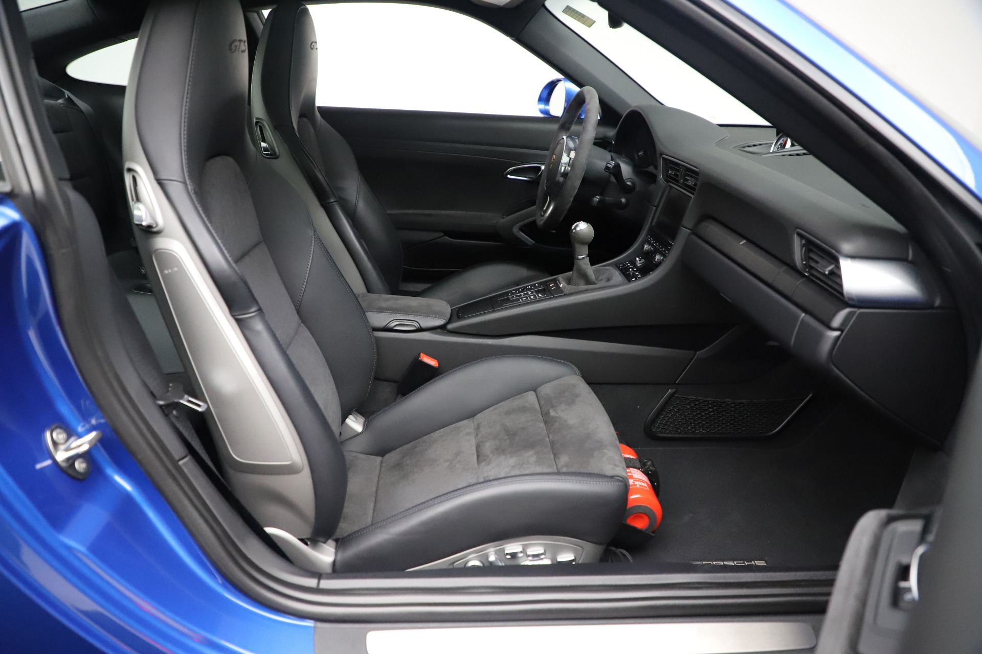 Used-2015-Porsche-911-Carrera-GTS