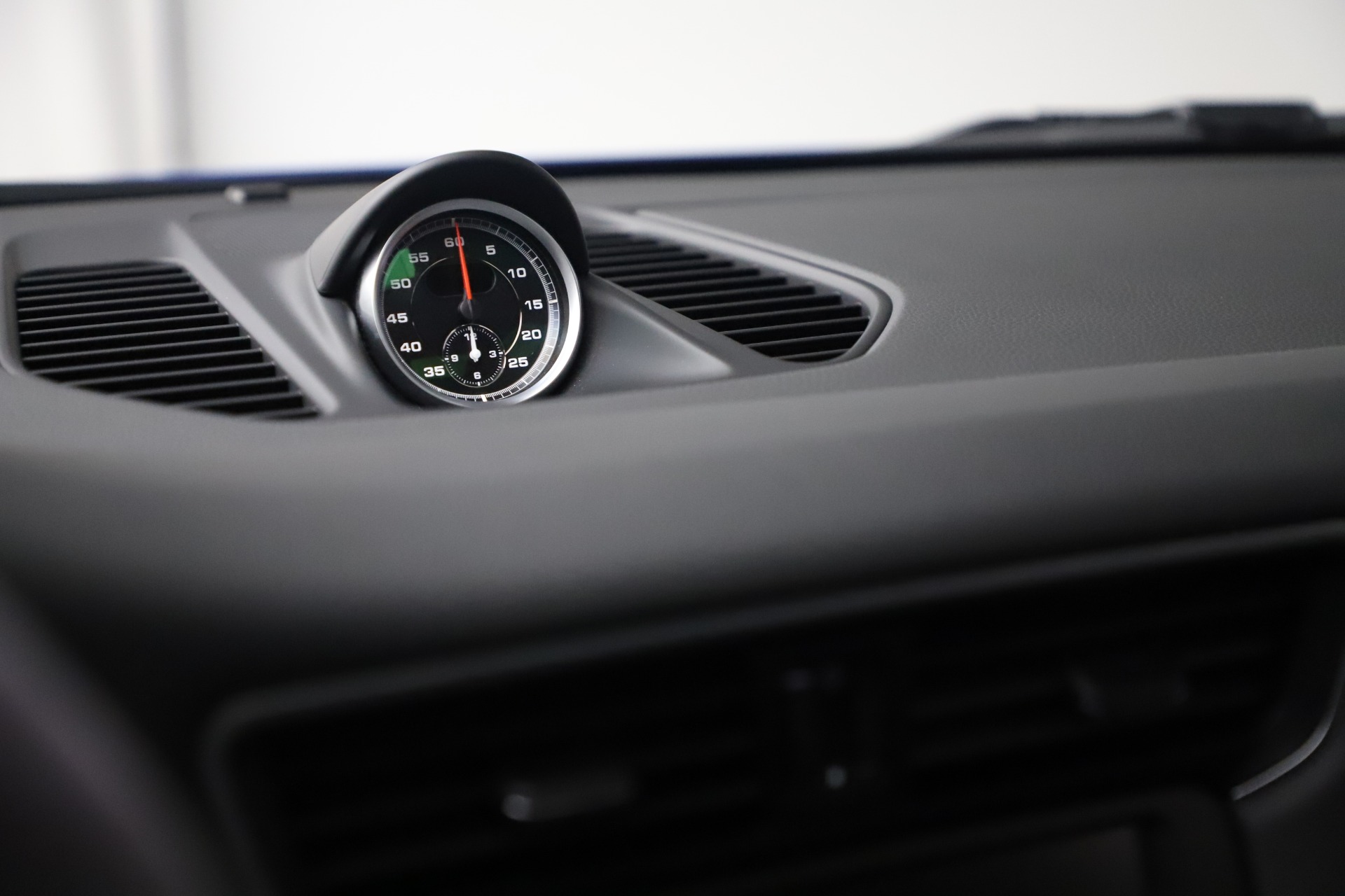 Used-2015-Porsche-911-Carrera-GTS