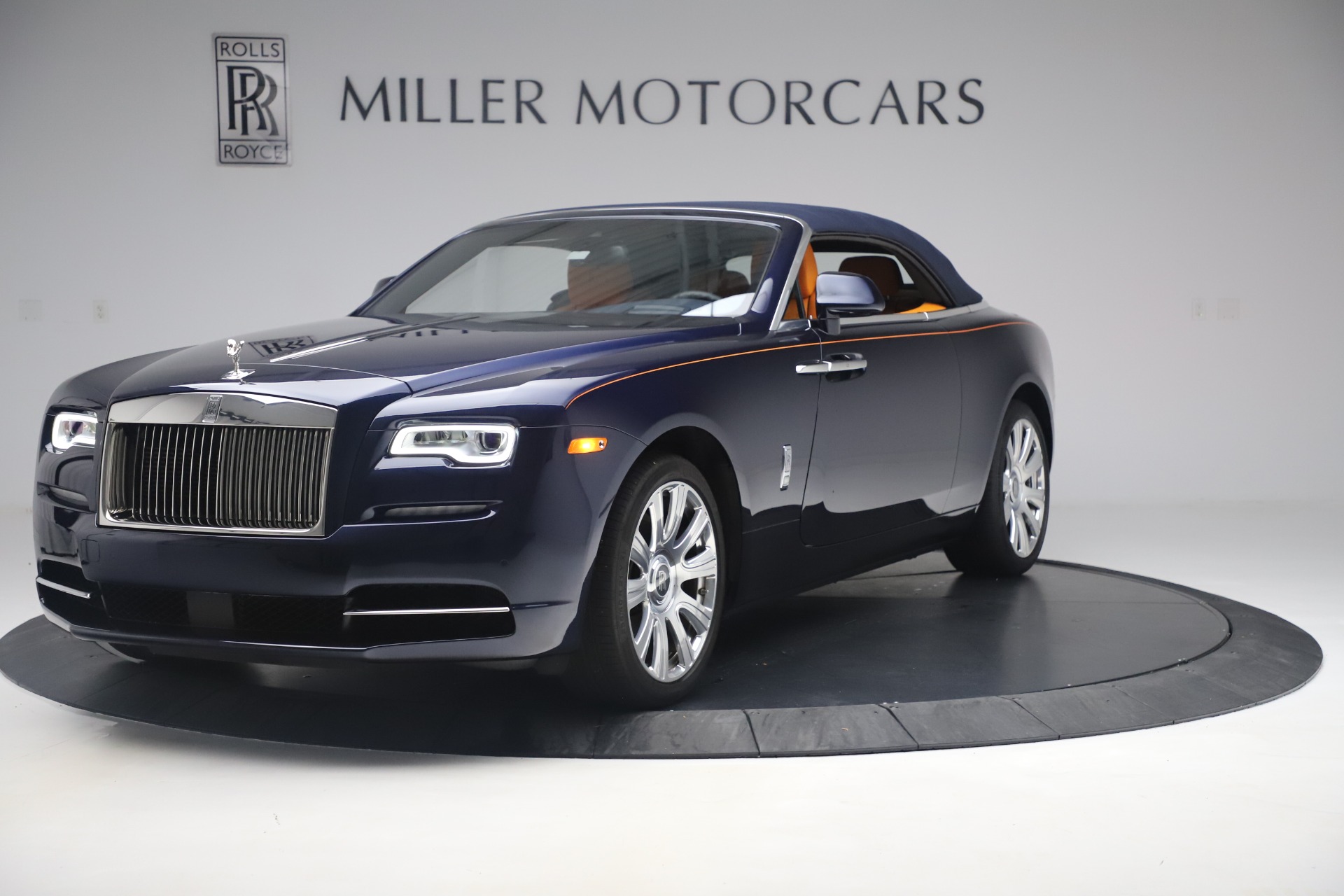 Used-2017-Rolls-Royce-Dawn