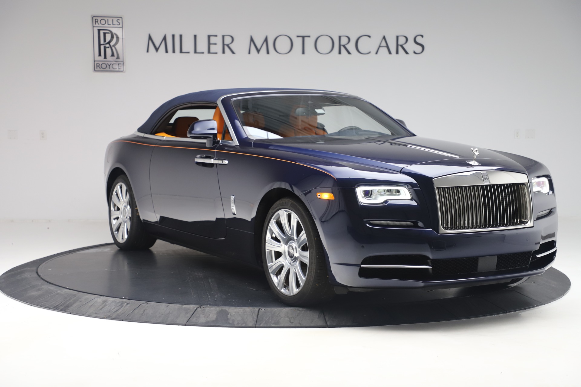Used-2017-Rolls-Royce-Dawn