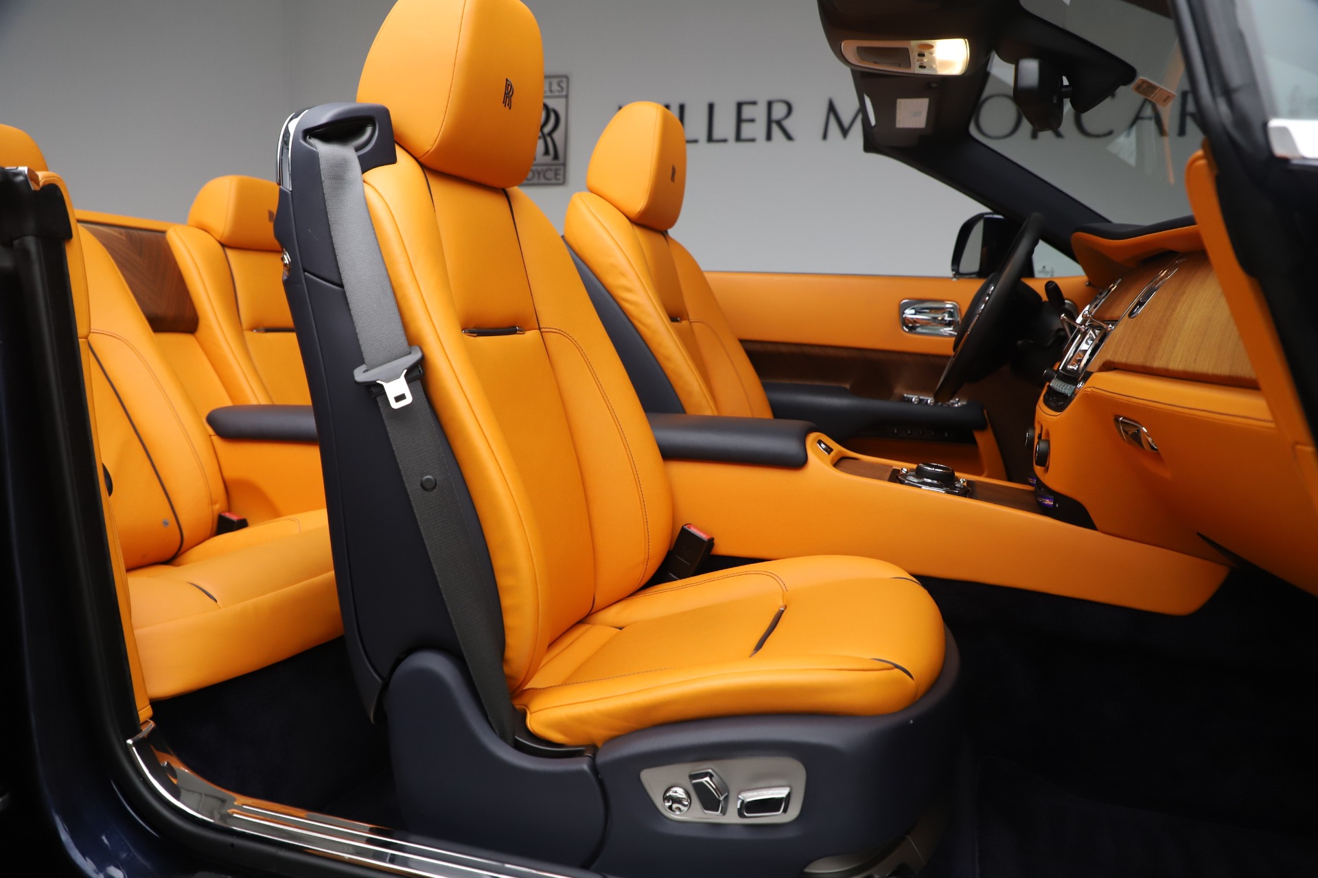 Used-2017-Rolls-Royce-Dawn