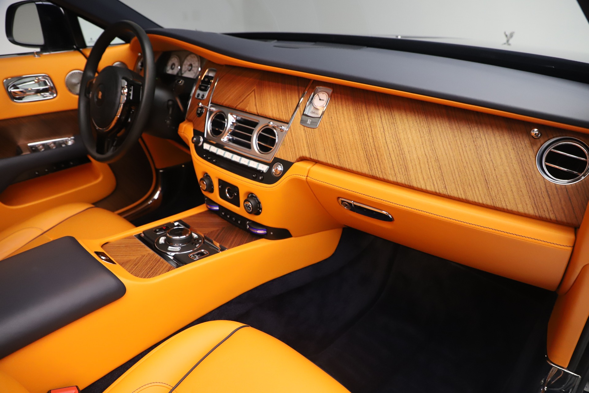 Used-2017-Rolls-Royce-Dawn