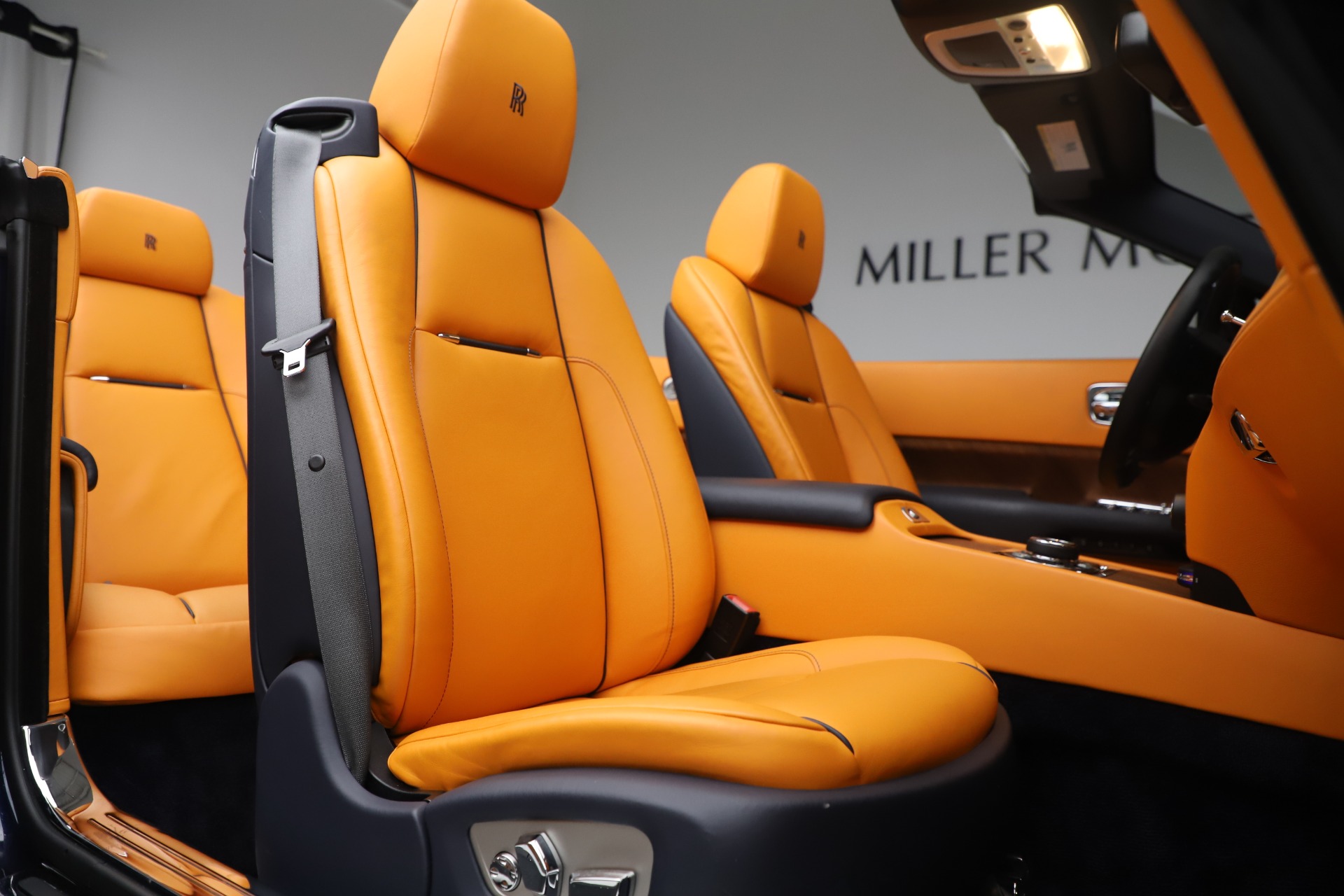 Used-2017-Rolls-Royce-Dawn